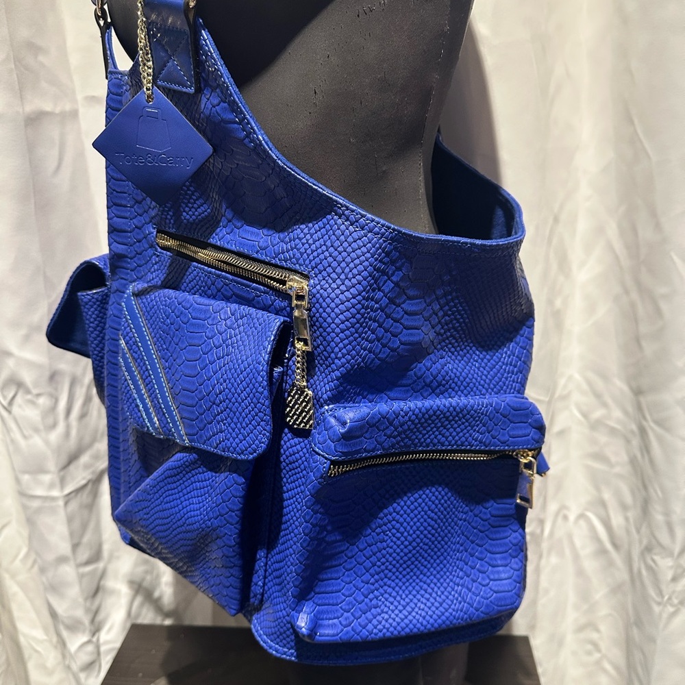 TACTICAL LEATHER VEST IN ROYAL BLUE - Picture 4 of 12